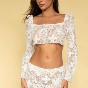 NWT MARGARITA FLORAL LACE TOP